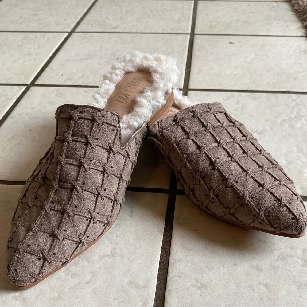 Mi.iM taupe mules